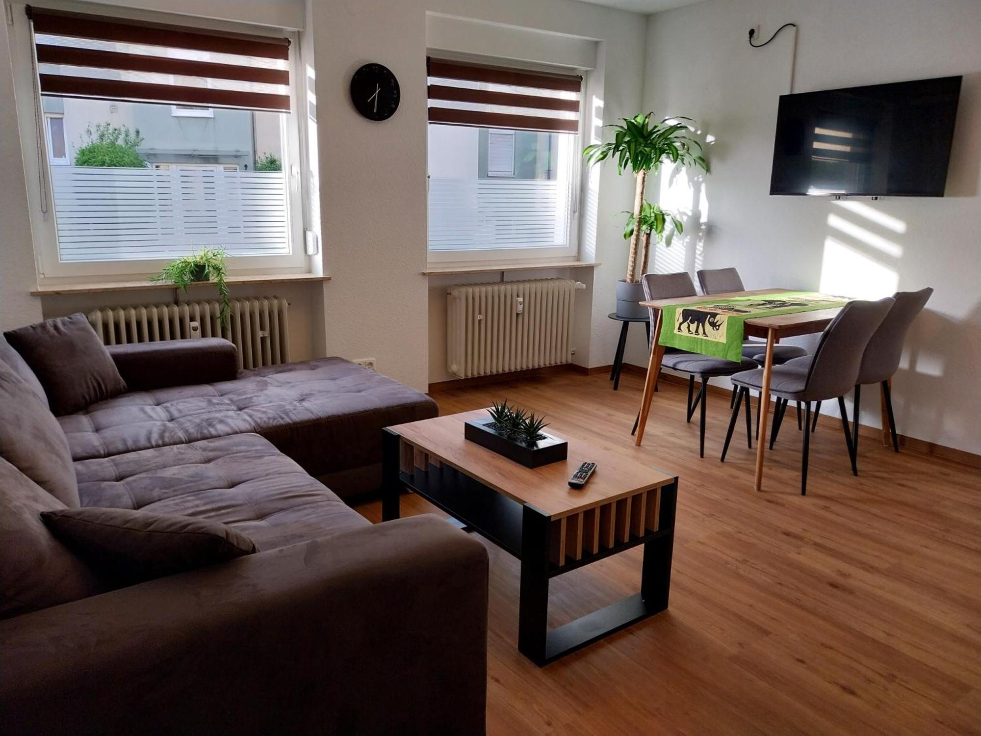 Homburger 14 - Appartment Neunkirchen Neunkirchen  Esterno foto